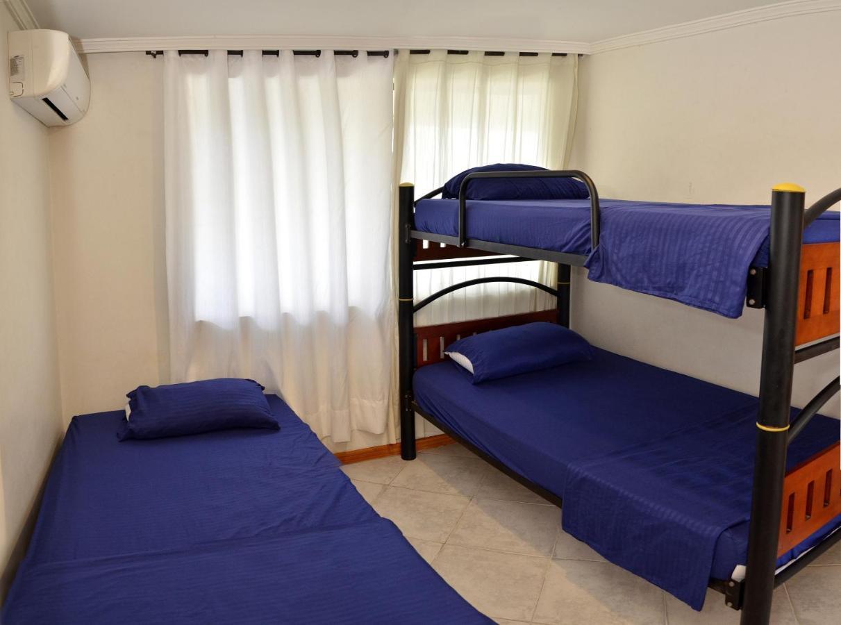 Apartamentos El Penon Del Rodadero Vista Al Mar - By Apartamar Santa Marta Esterno foto