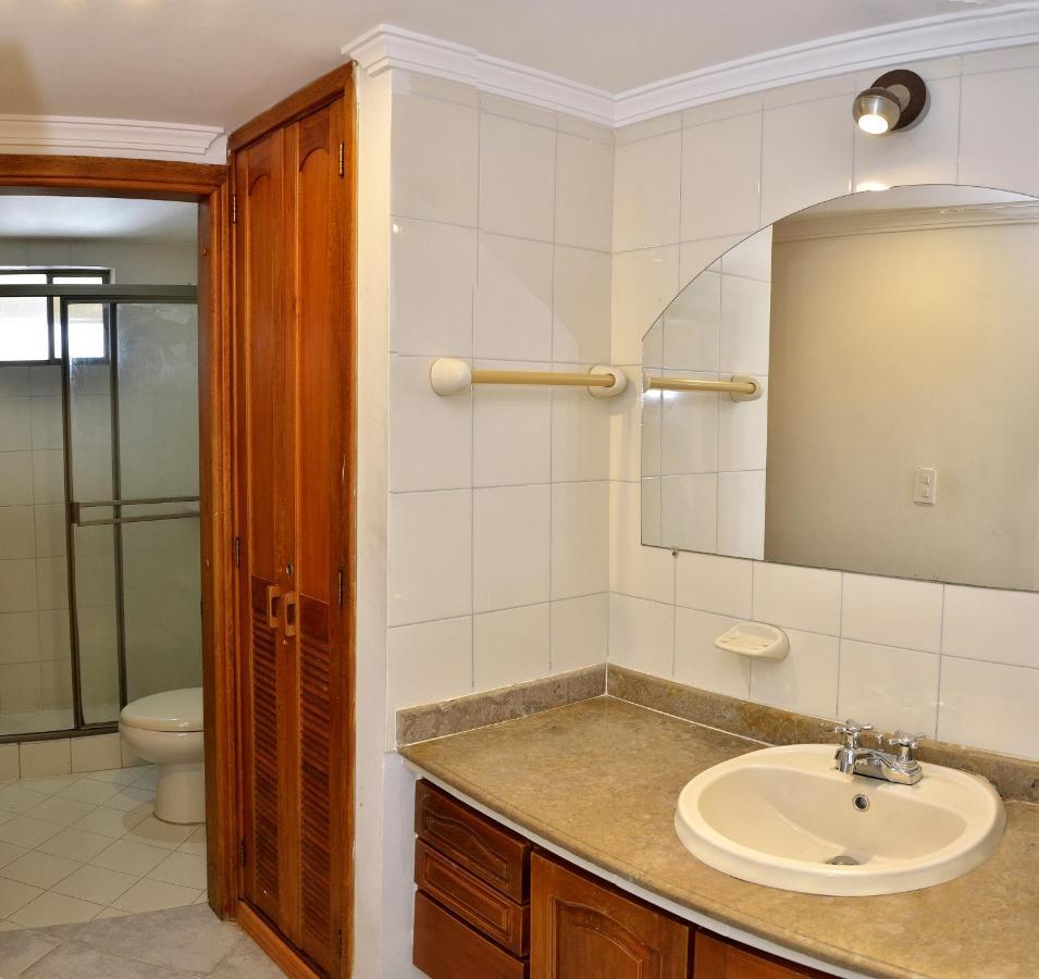 Apartamentos El Penon Del Rodadero Vista Al Mar - By Apartamar Santa Marta Esterno foto